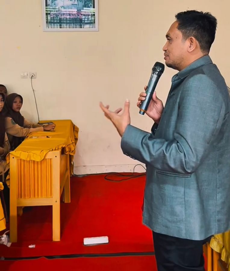 Legislator Riau Abdullah Dorong Pelajar Pekanbaru Kuasai Jurnalistik Ramah Anak